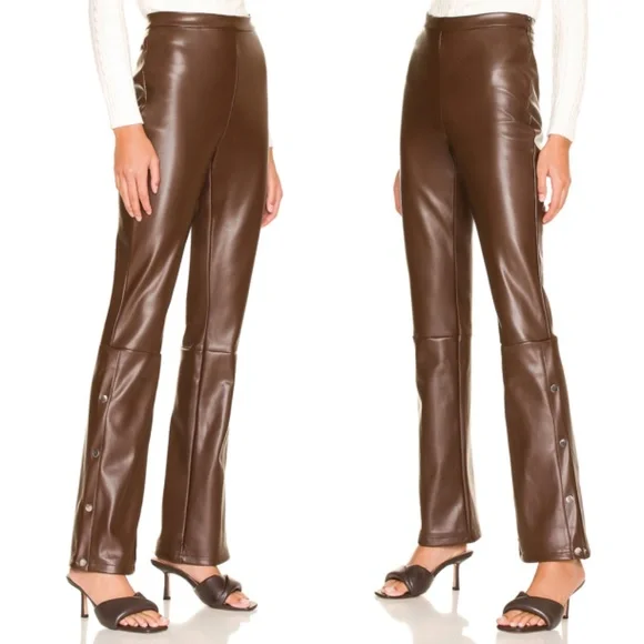NEW superdown Paloma Buttoned Pant in Chocolate Brown Vegan Leather XXS XS - Picture 2 of 2